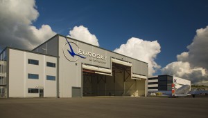 Flyhangar B737, Eurosky, utenfra åpen Flyhangar B737, Eurosky, utenfra åpen